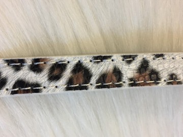 Halsband Wild White 3