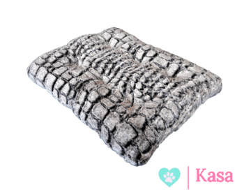 Snakeskin Cushion 1
