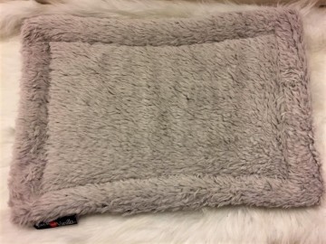 Shell Bench Cusion 3