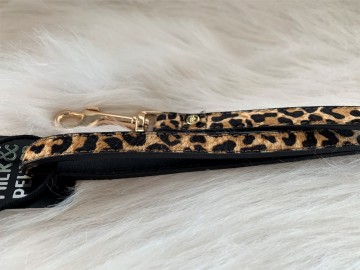 Milk and Pepper Leopard Leren Riem Gold Details