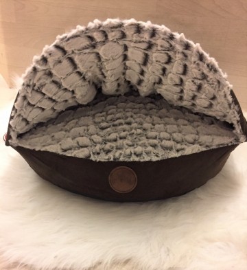 JV Snakeskin Snuggle Nest 2