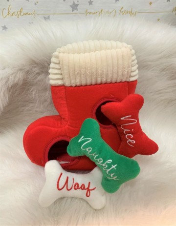 ZippyPaws Holiday Zippy Burrow Naughty or Nice Stocking