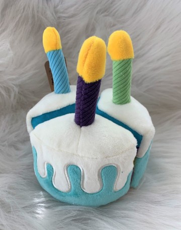 PLAY Bone Appetite Cake 3