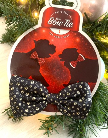 Xmas Bow Tie Golden Paws Bones Gift Card